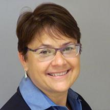 Kelly Devers headshot