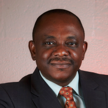 Echezona_Ezeanolue_headshot