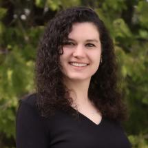 Angela Pascale Headshot