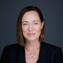 Valerie Yeager Headshot