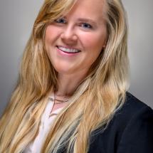 Lindsay Welton Headshot