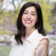Breanne Biondi Headshot